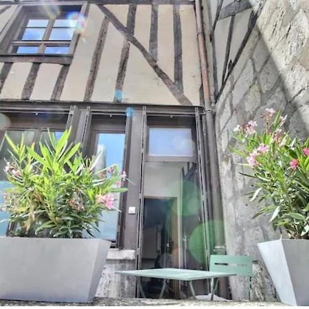 Ferienwohnung Le Backstage Bourges Exterior foto