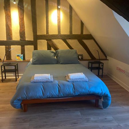 Ferienwohnung Le Backstage Bourges Exterior foto