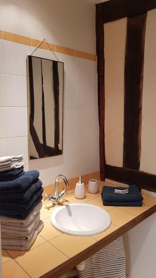 Ferienwohnung Le Backstage Bourges Exterior foto